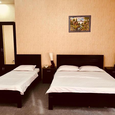 Hotel Nice Tbilisi Ngoại thất bức ảnh
