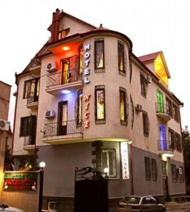 Hotel Nice Tbilisi Ngoại thất bức ảnh