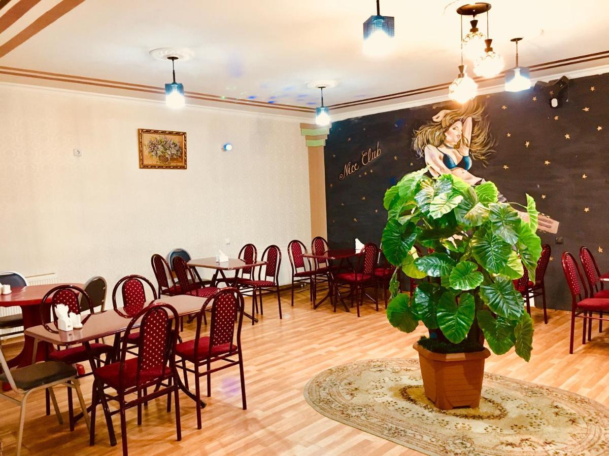 Hotel Nice Tbilisi Ngoại thất bức ảnh